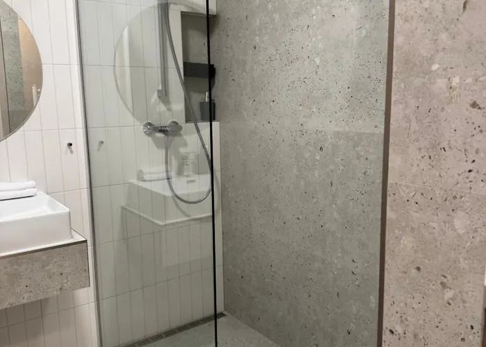 Grand * 普雷绍夫